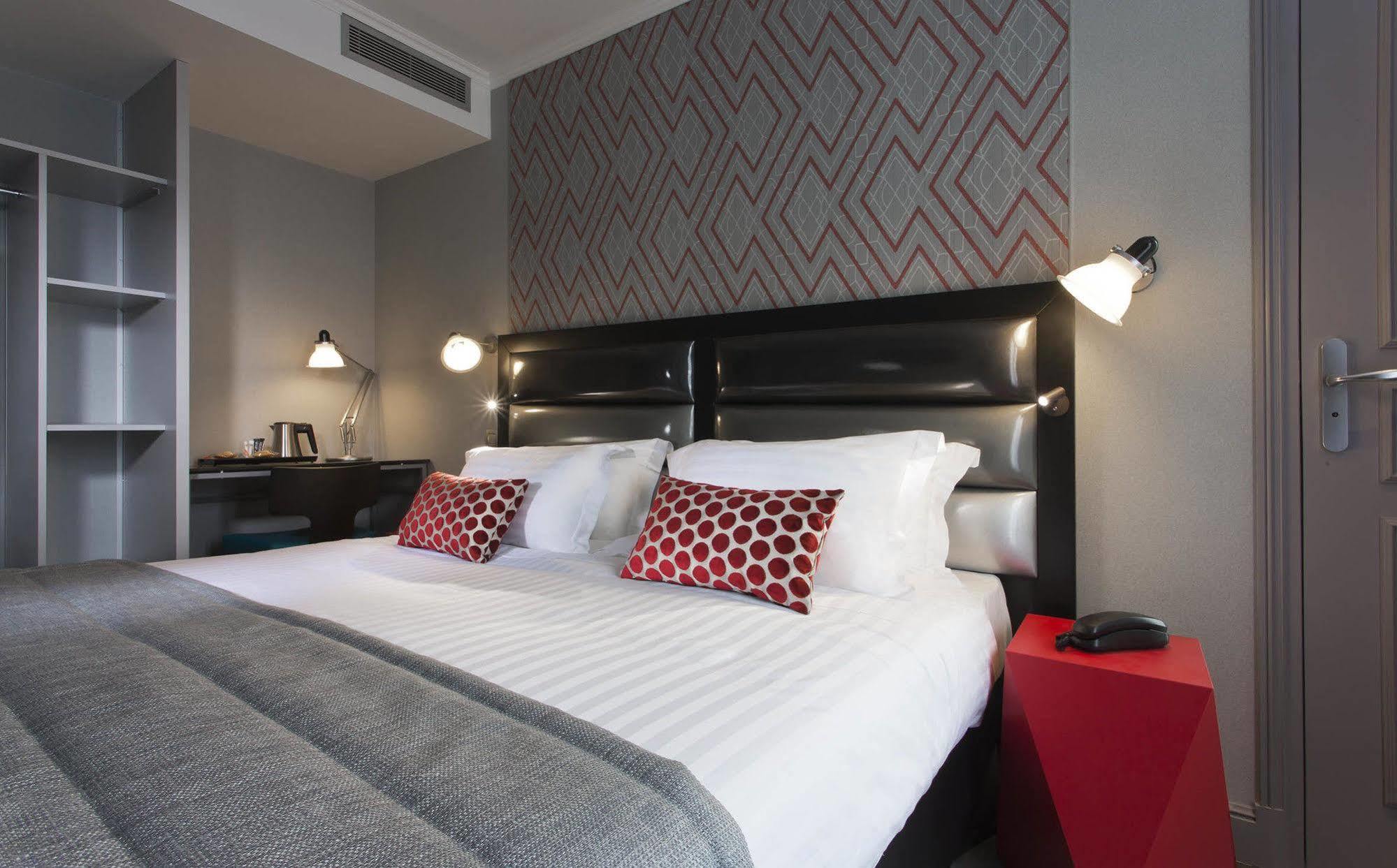 Hotel Garance Parijs Buitenkant foto